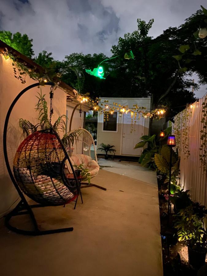 Tiny Place W Private Hot Jacuzzi 7 Min To Miami International Airport Eksteriør billede