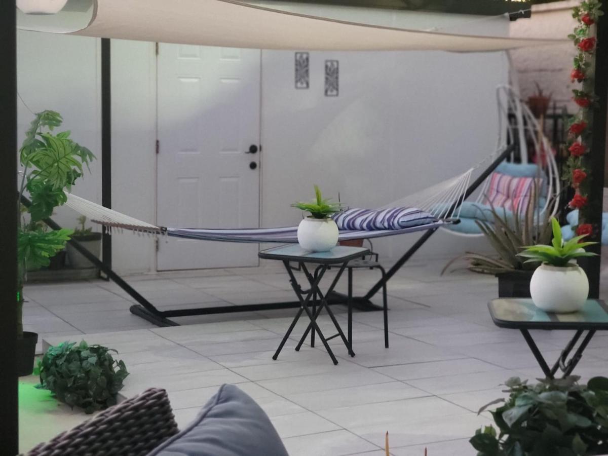 Tiny Place W Private Hot Jacuzzi 7 Min To Miami International Airport Eksteriør billede